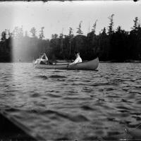 Wideboard Canoe
